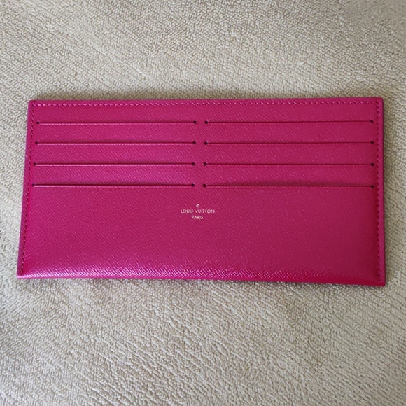 Louis Vuitton Handbags - Louis vuitton cardholder